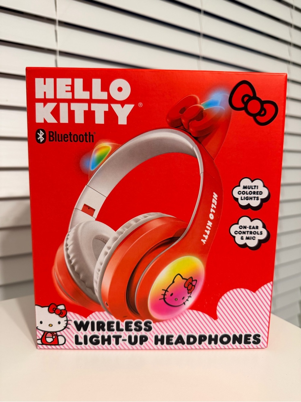 ❤️🎧Hello Kitty Bluetooth Wireless Light-Up Headphones